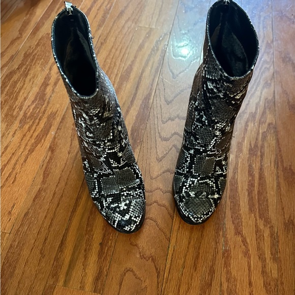 Snake Skin Boots size 37 in excellent condition - Picture 2 of 7